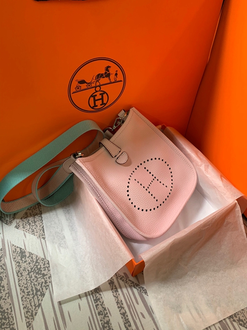 エルメス バッグ 激安背面デザイン